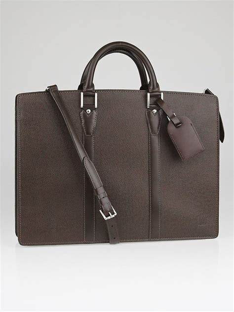 louis vuitton lozan|LOUIS VUITTON Taiga Lozan Briefcase Grizzli .